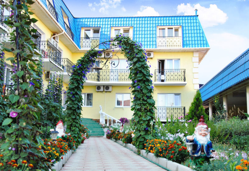 Дом престарелых в Николаевке - Сказка