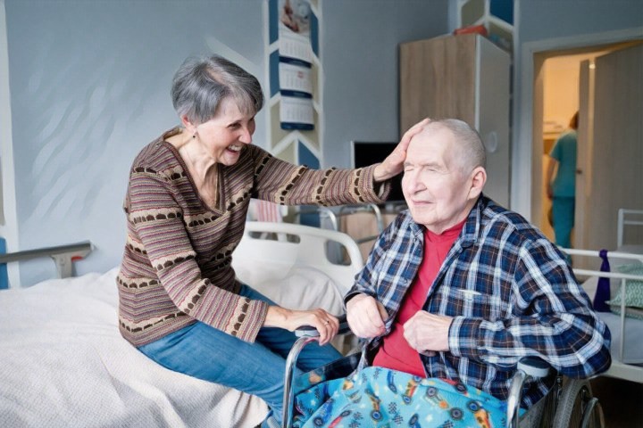Склероз у пожилых: признаки, лечение и управление симптомами - Дом престарелых в Крыму