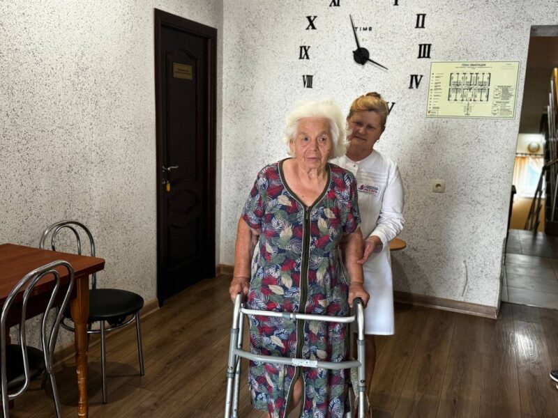 Помощь пожилым в пансионате Долголетие